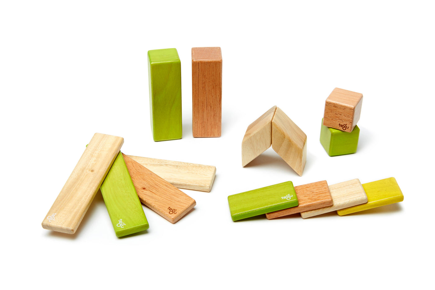 14 Piece Magnetic Wooden Block Set