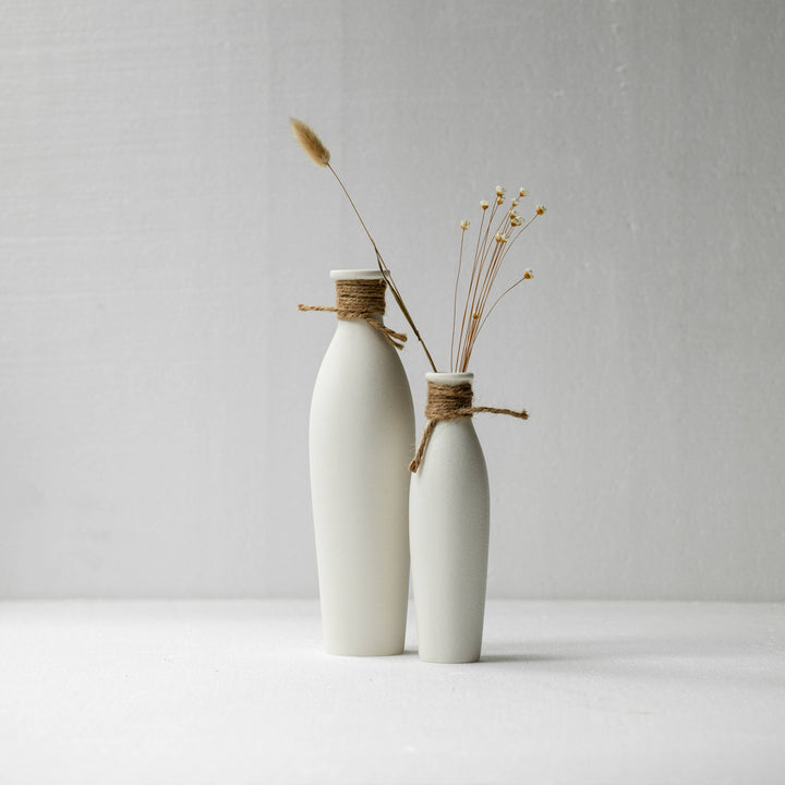White Modern Pampas Vase