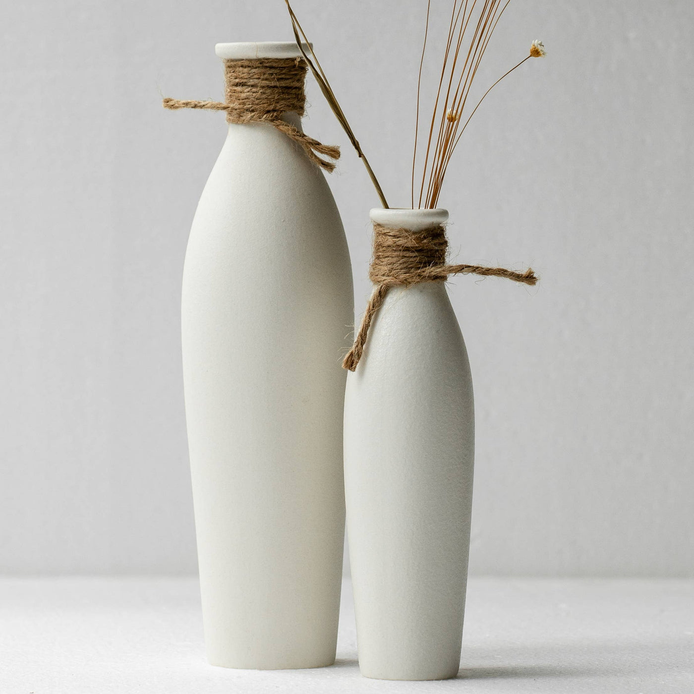White Modern Pampas Vase